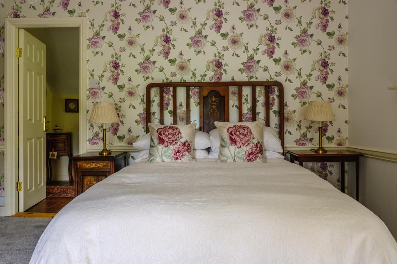 Brooklawn House Bed And Breakfast Mohill Exteriör bild